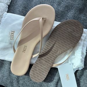 TKEES womens foundations flip flop, sunkissed
